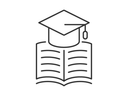 Buch und Abschlusshut verbildlichen Bildung